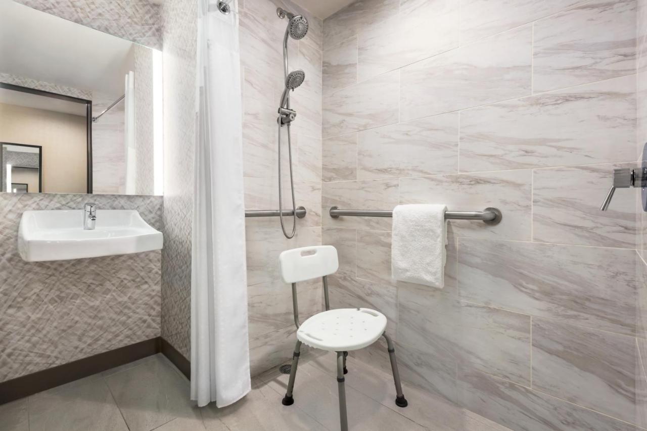 Holiday Inn Lic - Laguardia West, An Ihg Hotel New York Eksteriør bilde